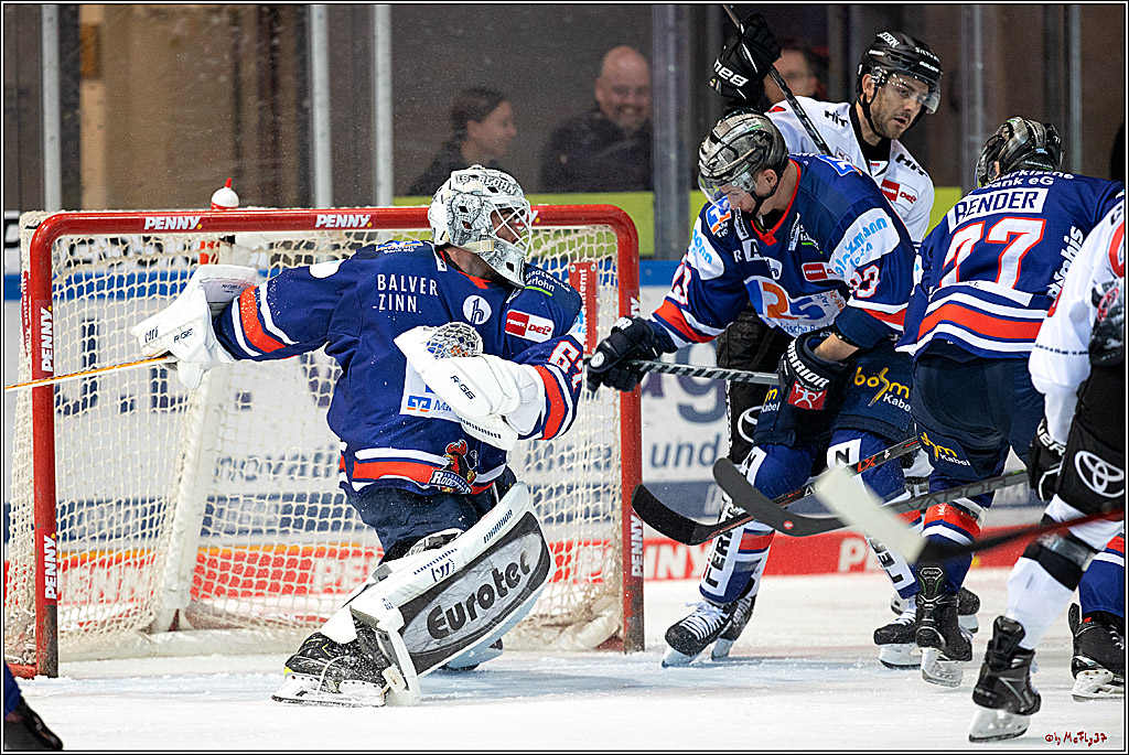 PENNY DEL;  Iserlohn Roosters - Kölner Haie; Iserlohn, 06.10.2022